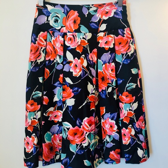 Express Dresses & Skirts - Express Design Studio midi silk floral skirt sz 0